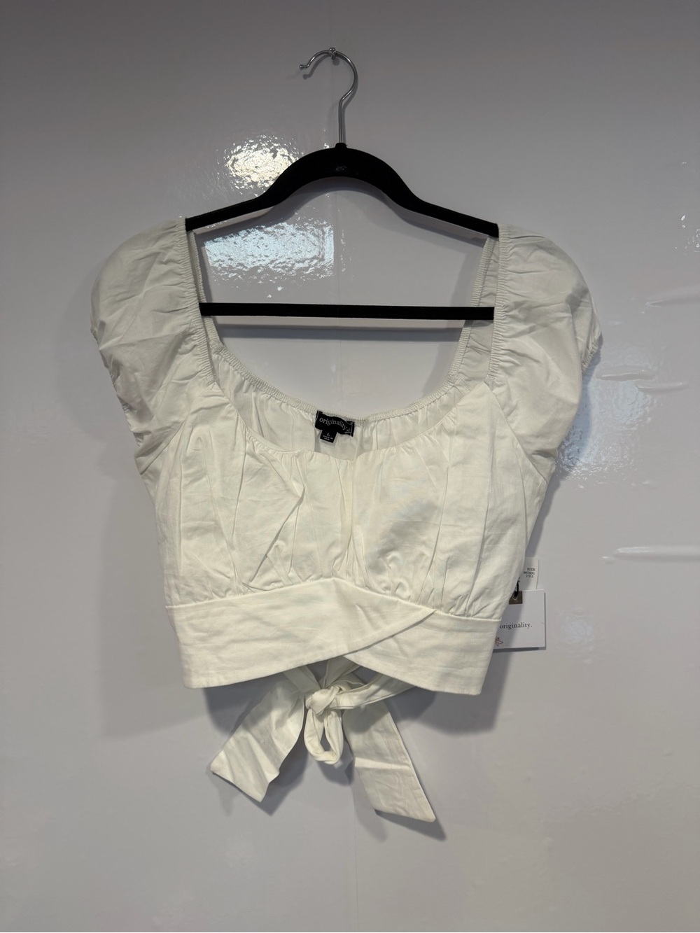 NWT Originality White Tie-Back Cotton Blend Crop Top